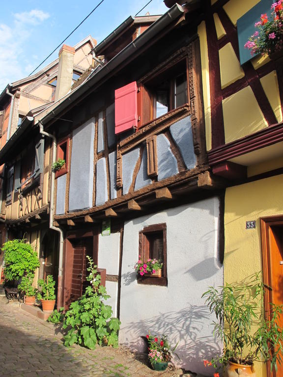 Gite Au Coeur D'Eguisheim Rum bild